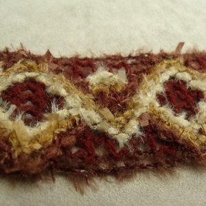 RUBAN FANTAISIE LAINAGE BORDEAUX ET BEIGE