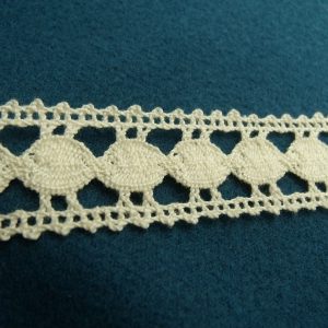 guipure coton beige entre 2 - 2.5 cm