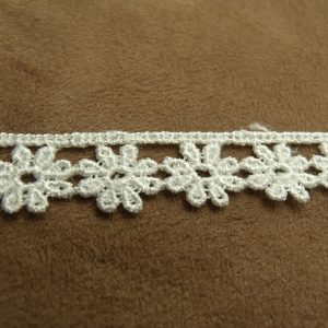 guipure petite fleur coton blanche