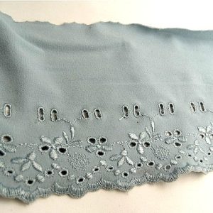 broderie stretch bleu