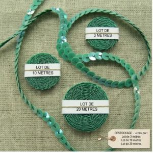 DESTOCKAGE : Galon Sequins Vert – Finition éclatante – 5 mm – Lots 3m, 10m ou 20m