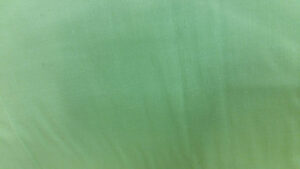 tissu coton uni vert 150 cm 100%coton