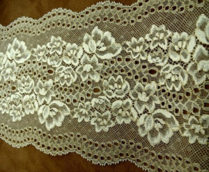 nouvelle dentelle de calais ivoire garni lurex