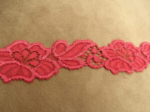 nouvelle dentelle de calais framboise