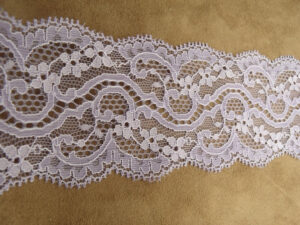 dentelle de calais lila 6.5 cm