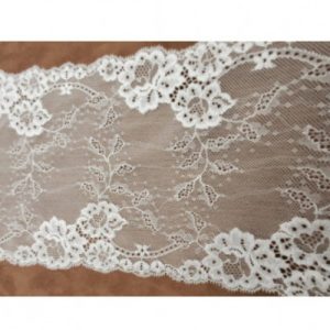 dentelle de calais leavers blanche 19 cm