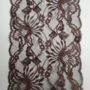 dentelle de calais surbrodée leavers brown 15 cm