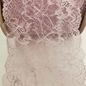 dentelle de calais leavers strabby chic parme 20 cm