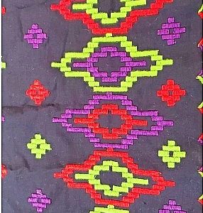 BRODERIE coton etnic multicolore brodée vert rouge