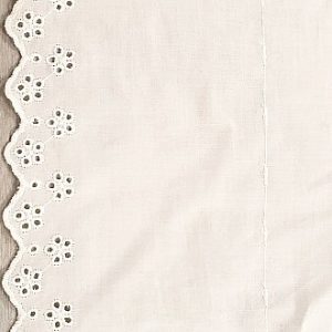 NOUVELLE broderie coton blanche largeur 18 cm/ hauteur de broderie 3 cm