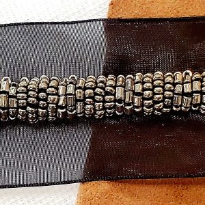 NOUVEAU ruban perlé argent vieilli sur base organza pouvant être passepoil