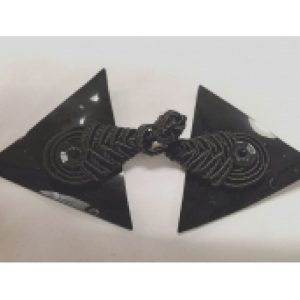 bouton brandebourg noir base simili cuir longueur 9 cm,largeur 4,5 cm