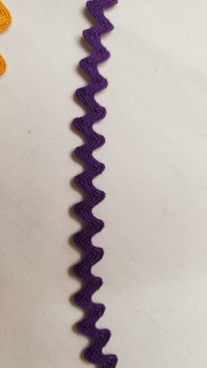 NOUVEAU ruban serpentine violet