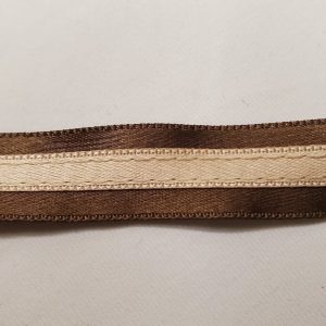 NOUVEAU ruban fantaisie beige cousu sur fond marron foncé 1.5 cm