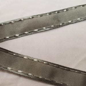 NOUVEAU ruban fantaisie façon couture surpiqué gris