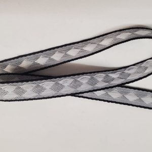 NOUVEAU ruban fantaisie losange blanc sur fond gris