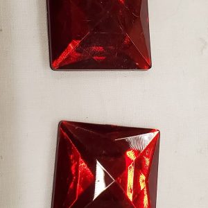 PROMOTION Strass Carré Rouge 25 mm x 15 mm
