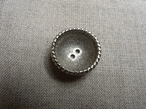 BOUTON A TROU-METALLIQUE