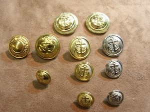 BOUTON MILITAIRE