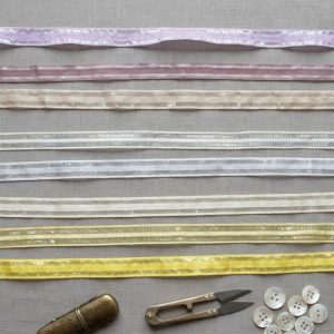 Déstockage ruban organza 10 mm – Lot 4 m ou 10 m – Plusieurs couleurs
