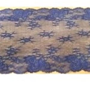 dentelle de calais bleu marine & violine 20 cm