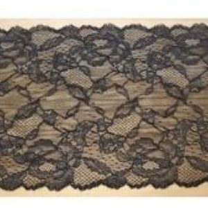 dentelle de calais noire 24 cm