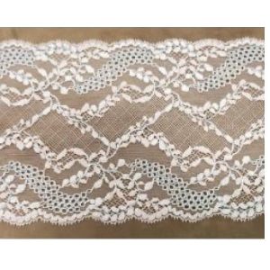 Dentelle de calais leavers coloris frosted nude 17 cm