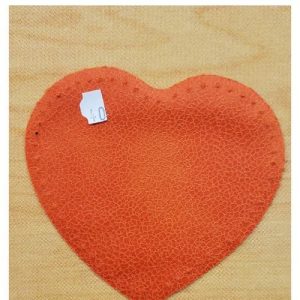 coudiere polyester/enduit motif coeur