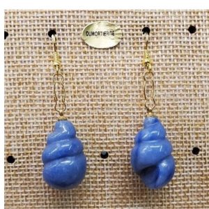 paire de boucle d'oreille en coquillage pendentif dumorterite en pierre naturelle