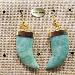 paire de boucle d'oreille motif corne pendentif aventurine en pierre naturelle