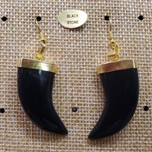 paire de boucle d'oreille motif corne pendentif black stone en pierre naturelle