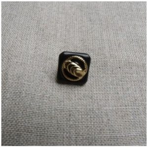 bouton carré acrylique garnit métal noir et or 12 mm