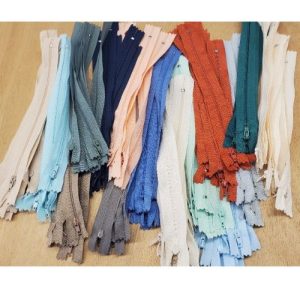 DESTOCKAGE DE FERMETURE A GLISSIERE DE 15 COULEURS