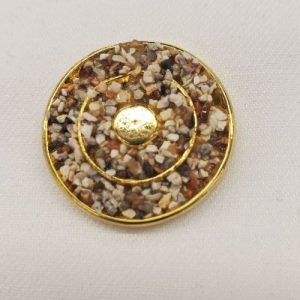 bouton/bijou métallique incrusté de petites pierres 26 mm