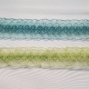 Ruban Organza Romantique 25 mm – Fleurs & Volants – Bleu Turquoise ou Vert Anis