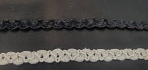 Ruban fantaisie chenille – 10 mm (noir ou blanc) – Couleur au choix