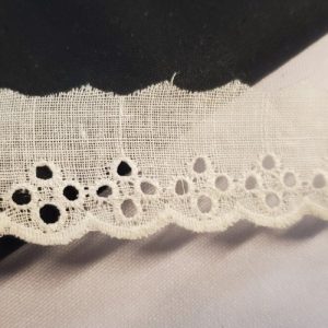 Broderie Anglaise en Coton – 25 mm – Blanc Traditionnel