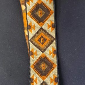 Ruban Fantaisie Tissé – 30 mm – Motifs Géométriques Ethniques