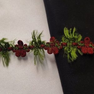Ruban Fantaisie Fleurs – 15 mm – Rouge Passion & Vert Sapin