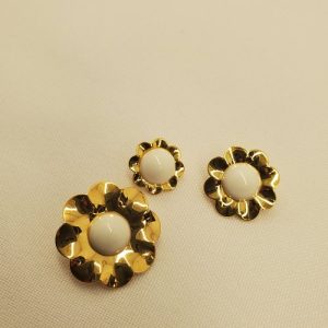 Bouton Bijou Fleur – Doré & Cœur Blanc Nacré – 14 mm / 17 mm / 22 mm