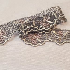 Ruban Brodé sur Tulle – 20 mm – Roses Vieux Rose & Or