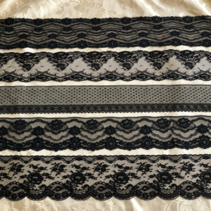 dentelle de calais noire 8 a 25 cm