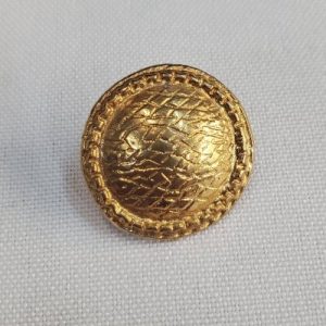 Bouton Métal Doré Travaillé – 22 mm
