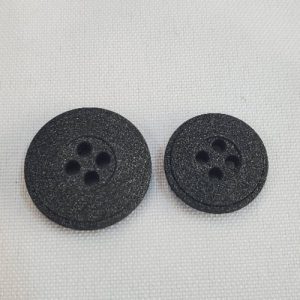 Bouton Acrylique Gris Anthracite Texturé 4 Trous – 19 mm ou 23 mm