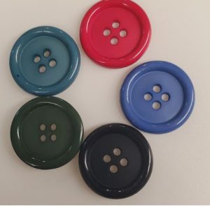 Bouton Acrylique à 4 Trous (Rouge, Bleu Roi, Noir, Vert Kaki, Vert) 25mm