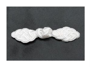 bouton brandebourg blanc