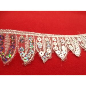 Dentelle de Calais blanche à paillettes – 4 cm