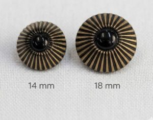 Bouton acrylique noir & motif solaire doré – 14 / 18 mm